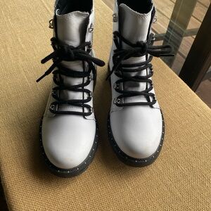 Sorel White and Black Combat Boots